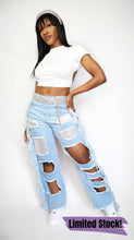 Load image into Gallery viewer, DISTRESSED RHINESTONE FRINGE JEANS